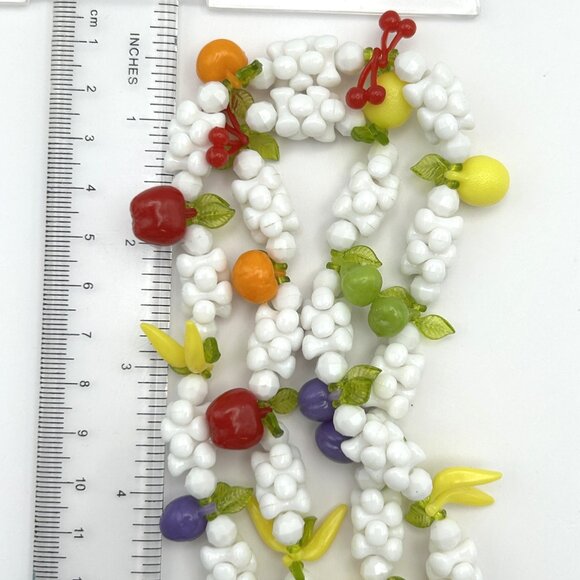 Vintage Fruit Necklace Retro Beaded 26 inch Mid Century - Picture 12 of 13